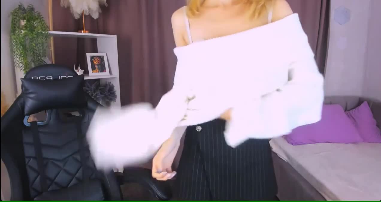 Performer Amelia Youdream Removes Panties and jerk off with Vibrator 16-08-2025 spy, # 1 Porn Archive - ePornREC