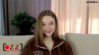 Sharrimalagisi Chaturbate 15-09-2025 without a bra in front of the camera