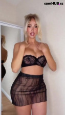Sophie Reade Strips naked Onlyfans