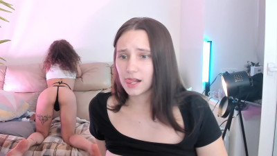 [chaturbate] hotcaramellstv girls jerk off show 17-Sept-2024