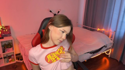 Innocent_Melissa Chaturbate 17-11-2024 pretty whore