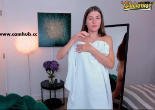 ruby_rolls shaking booty