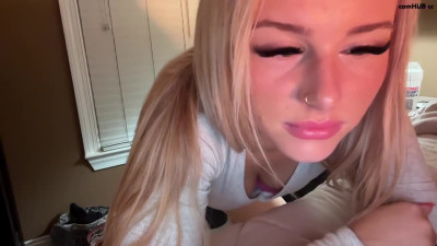 Miaharperxox Chaturbate 17-12-2024 showed her ass