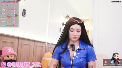 sunny_sonnie chaturbate 18-12-2024 fucking herself with a toy
