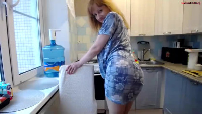 donnalimadonna chaturbate 18-12-2024 MILF jerks off in the kitchen