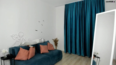 Mi_Mi_Molly Chaturbate 22-Jan-2025 slender blonde