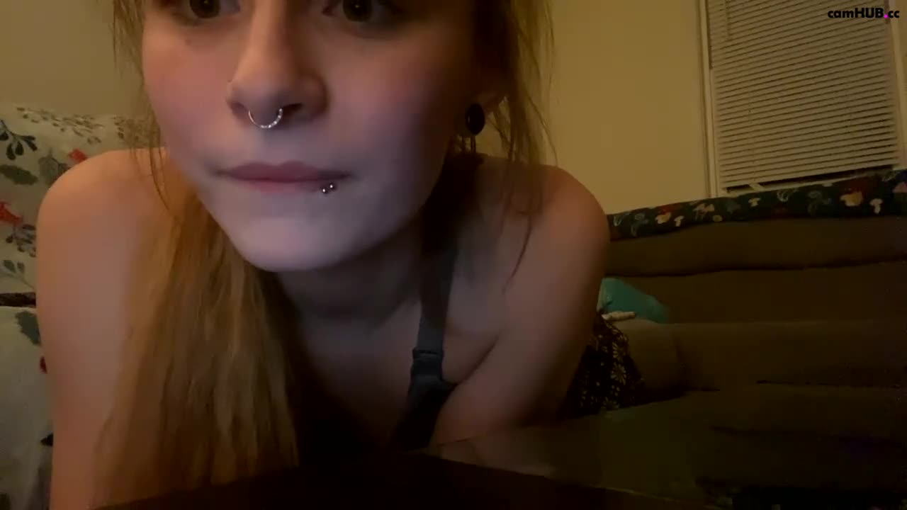 Performer Klevans23 Chaturbate 22-Jan-2025 rubs against pillow - #1 Records Sex Cam | ePornREC