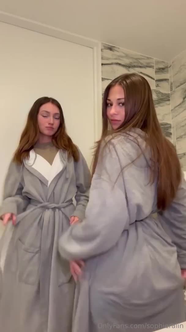 Performer Sophie Rain X Skylarxrae Onlyfans 11-Feb-2025 pose in front of the camera - #1 Records Sex Cam | ePornREC