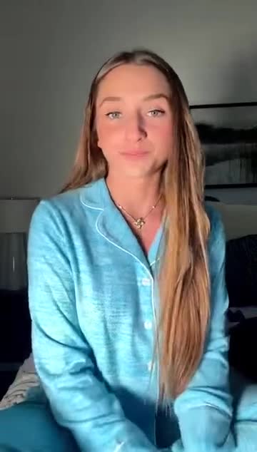 Performer Skylarmaexo Onlyfans 11-Feb-2025 fucking herself with a pink toy, # 1 Porn Archive - ePornREC