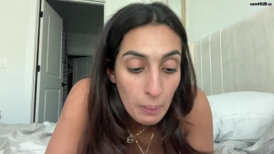 Camiliakxoxo Chaturbate 19-Feb-2025 fucking her holes in front of the camera