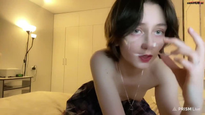 Bezvanili Chaturbate March-05-2025 naked touches herself between her legs
