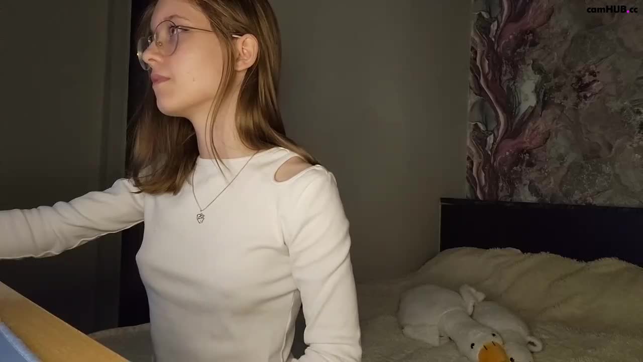 Performer Lowress Chaturbate March-07-2025 bared her nipples for tokens, # 1 Porn Archive - ePornREC