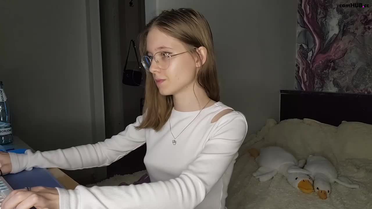 Performer Lowress Chaturbate March-10-2025 bared her bust for tokens, # 1 Porn Archive - ePornREC