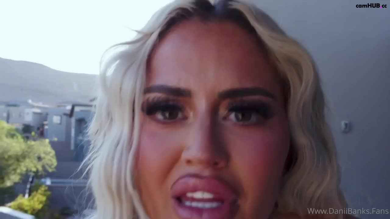 Performer Daniibanks Onlyfans March-18-2025 a black guy fucked a slender milf in the vagina - #1 Records Sex Cam | ePornREC