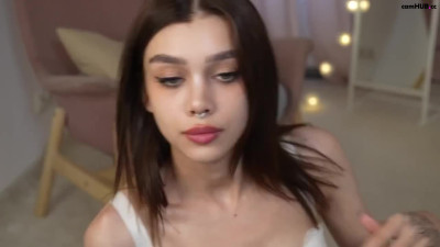 Karina_Amiri Chaturbate March-23-2025 touches herself between her legs