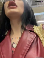 Melissa_Crazy Chaturbate 31-03-2025 naked walks around the city and fucks herself in public places
