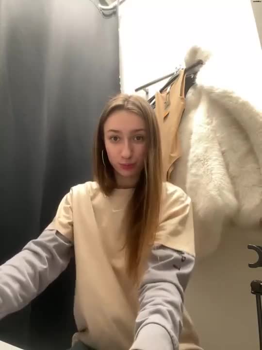 Performer Lia_Love Chaturbate April-10-2025 poses without panties in the fitting room - #1 Records Sex Cam | ePornREC