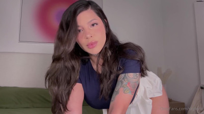 Watch Skylerlo Onlyfans Nudes  Masturbates Her Juicy Pussy Until She Cums