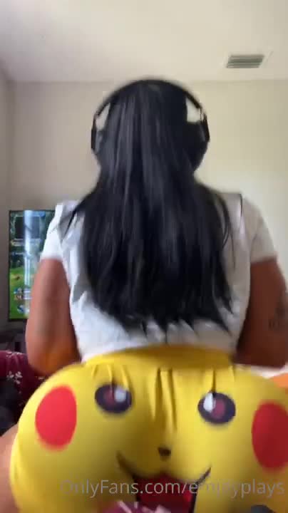 Performer Emily Rinaudo - emjayplays - Gamer Girl, # 1 Porn Archive - ePornREC