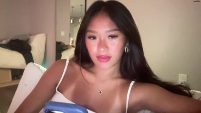 Bloodymaryyyy Chaturbate May-04-2025 caresses her nipples