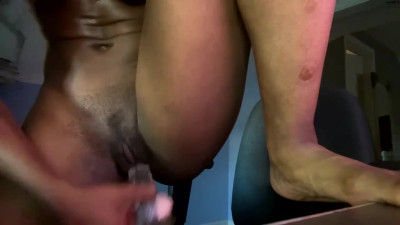 Lilyblloom Chaturbate 15-May-2025 standing fucking her vagina