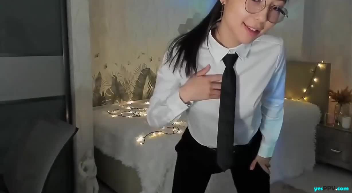Performer Cozyewithme chaturbate 18-May-2025 showed her tits and panties - #1 Records Sex Cam | ePornREC