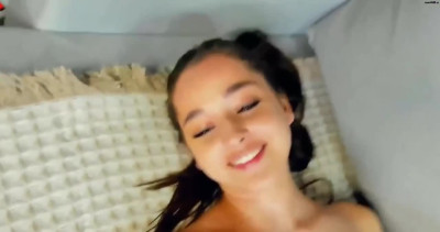 glori1a chaturbate 20-May-2025 caresses her nipples