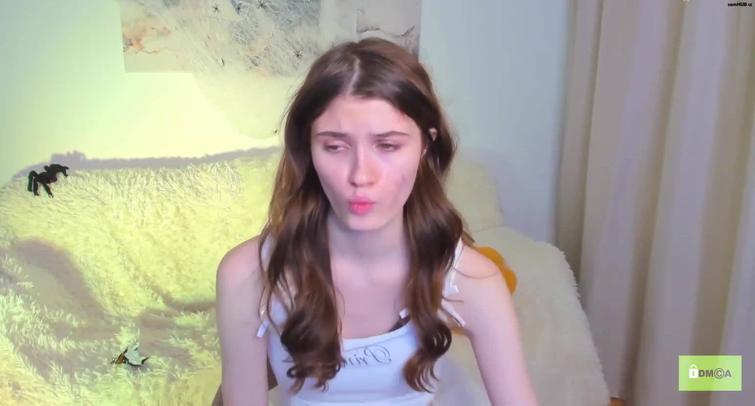 Performer Hello_Vivienne chaturbate 20-May-2025 caresses pink clit with a vibrator, # 1 Porn Archive - ePornREC