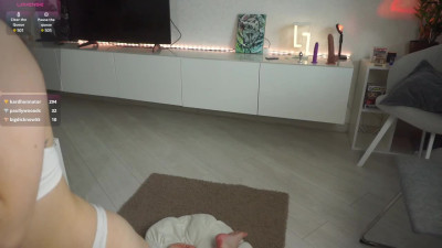 Oneo_ Chatutbate 28-May-2025 fondling her friend's dick