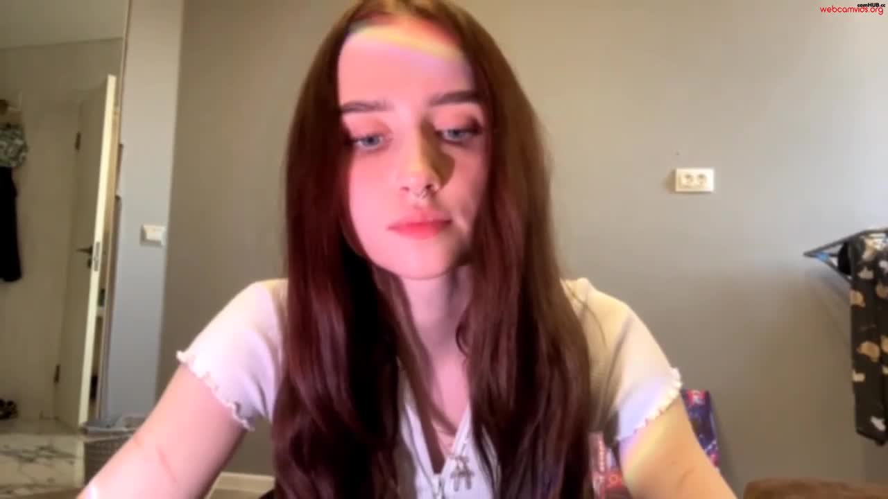 Performer Alluring_Vibes_69 Chatutbate 28-May-2025 showed her slender ass - #1 Records Sex Cam | ePornREC