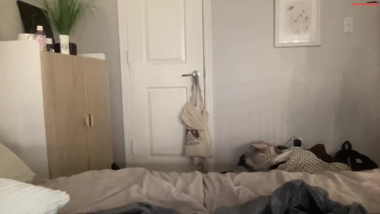 Performer Bellaxxboo Chaturbate 07-06-2025 caresses her ass, # 1 Porn Archive - ePornREC