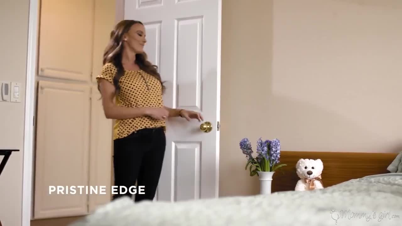 Performer Lexi Lore Pristine Edge Ignoring All Distractions 12-june-2025, # 1 Porn Archive - ePornREC